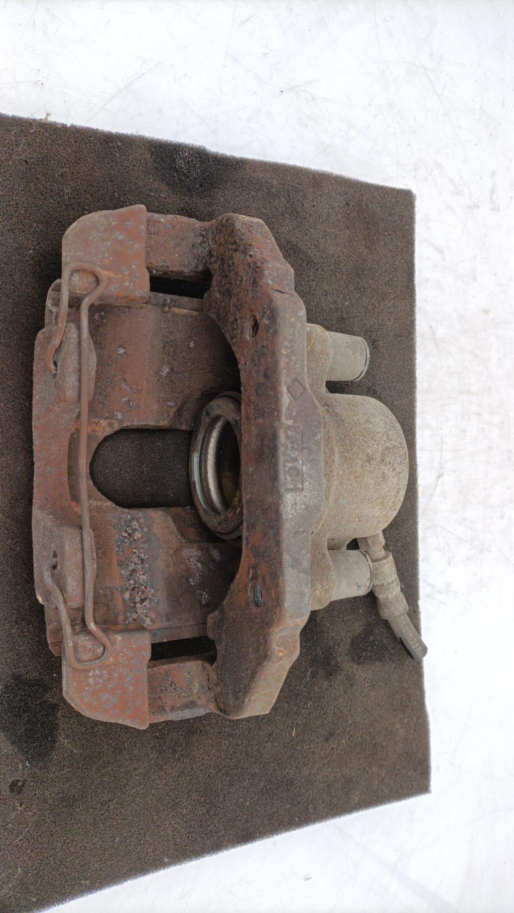 Pinza freni anteriore destra FORD PUMA COUPE Gasolina - 1