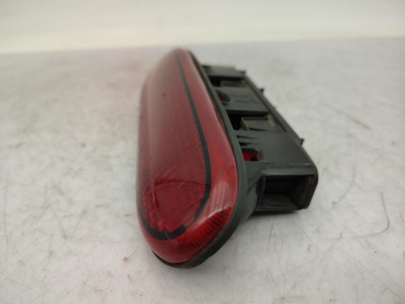Feu arriere stop central RENAULT CLIO 1 PHASE 3 Essence - 1
