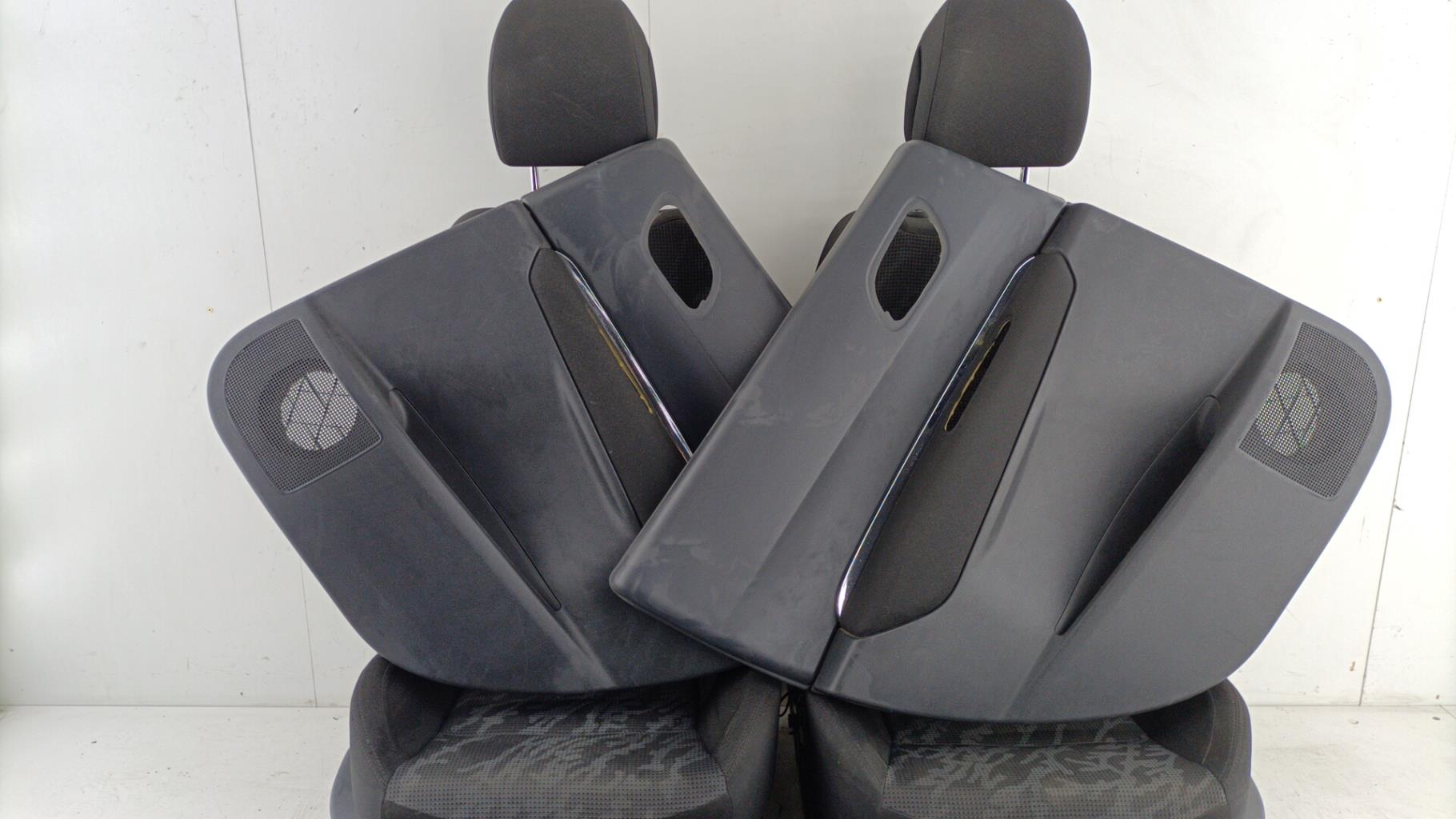 Interieur complet PEUGEOT 3008 1 PHASE 1 Diesel - 1