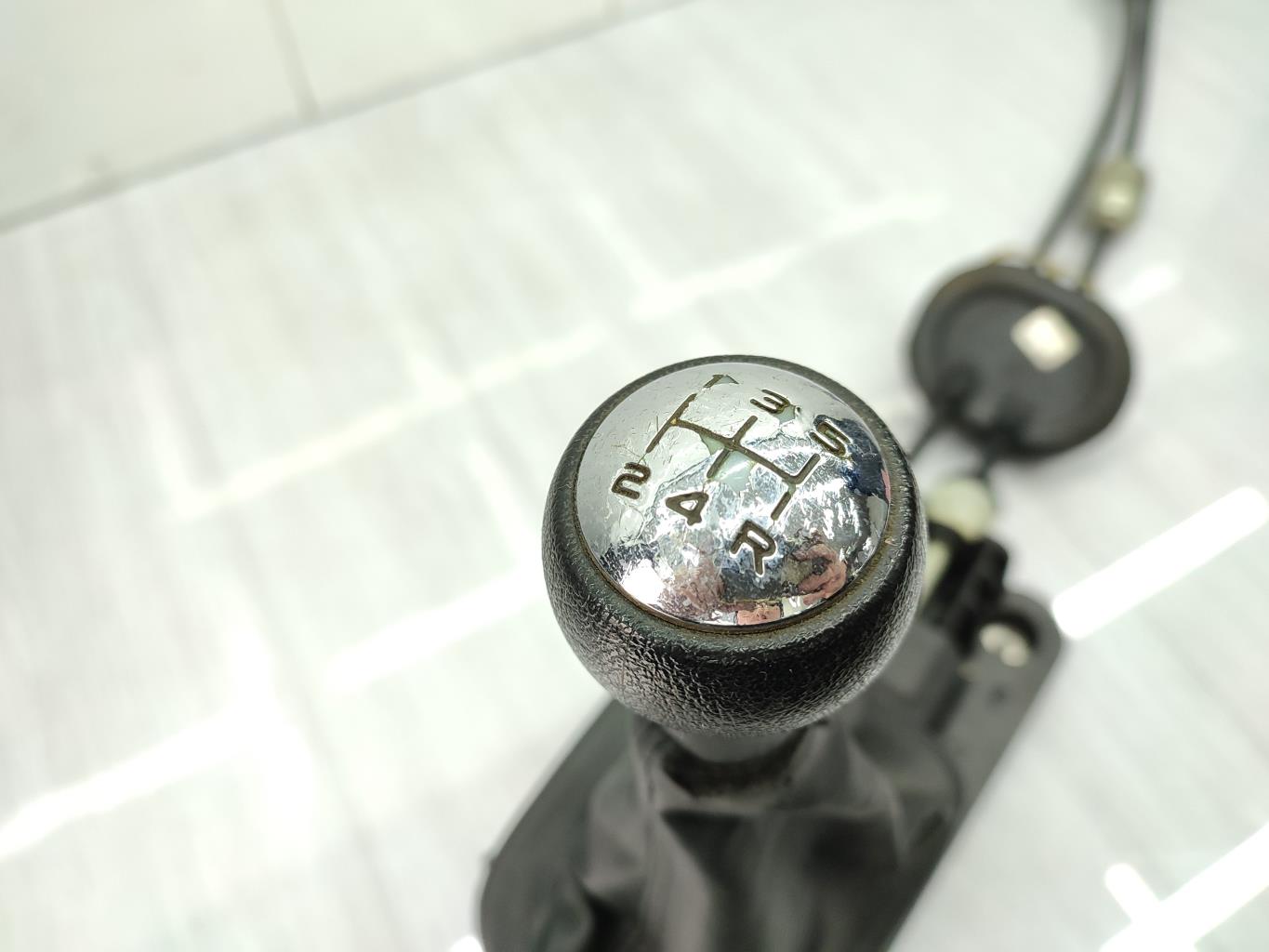 Levier de vitesses PEUGEOT 207 PHASE 2 Diesel - 1