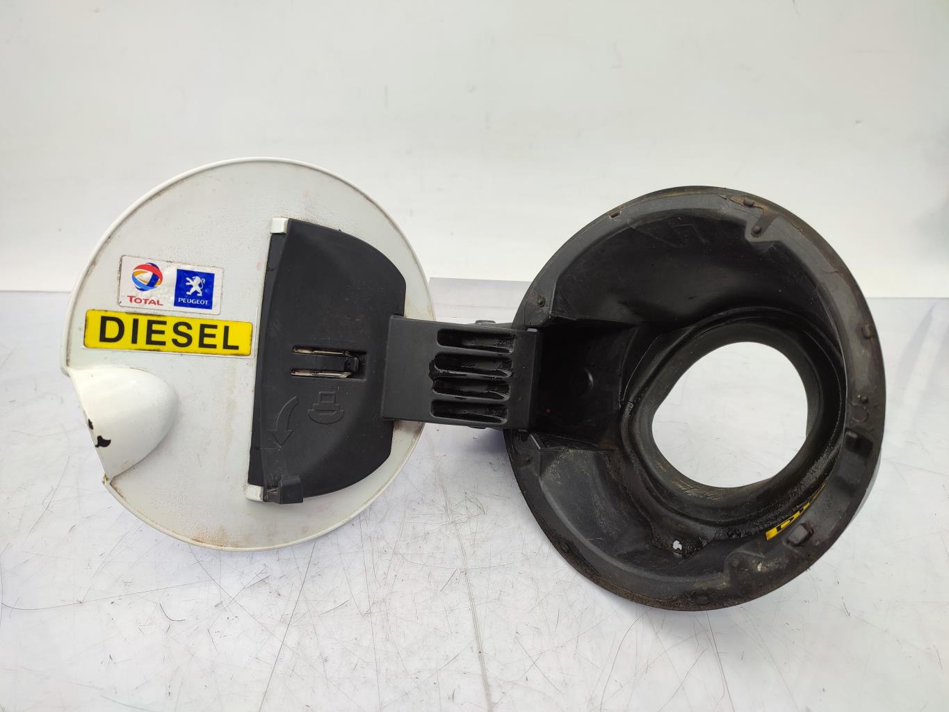 Trappe d'essence PEUGEOT 207 PHASE 2 Diesel - 1