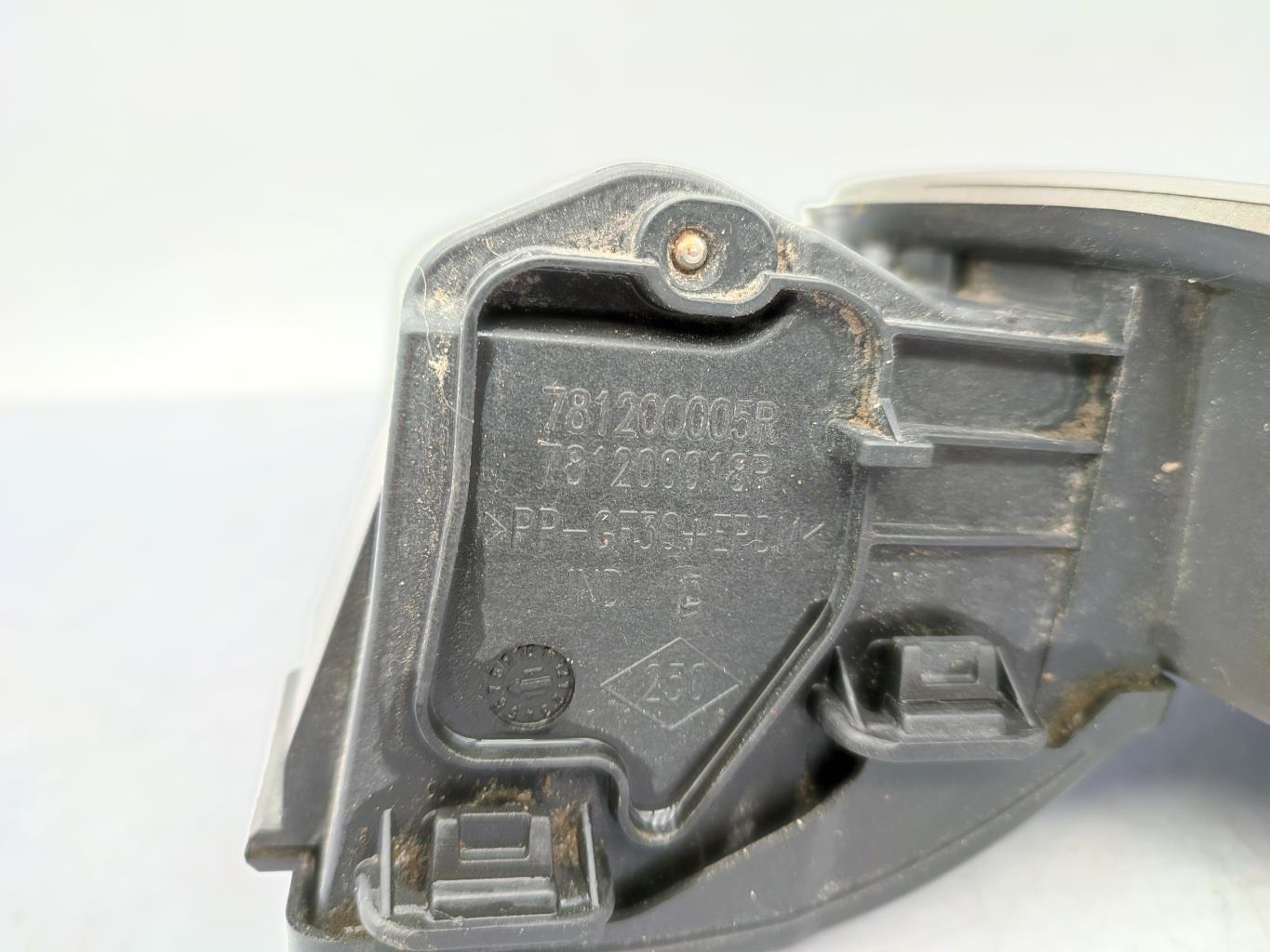Trappe d'essence RENAULT MEGANE 3 PHASE 1 Diesel - 1