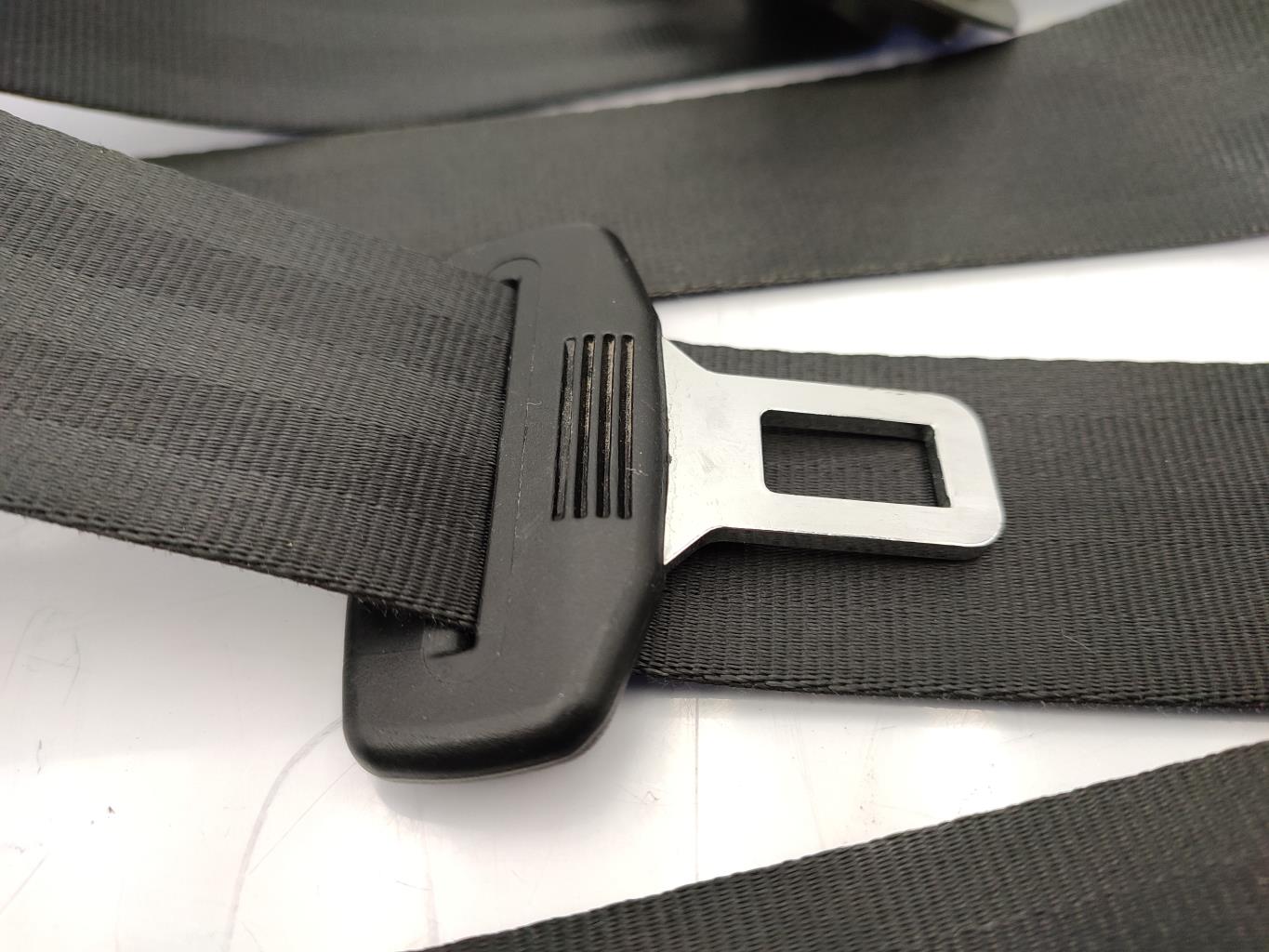 Ceinture avant droit VOLKSWAGEN GOLF PLUS PHASE 1 Essence - 1