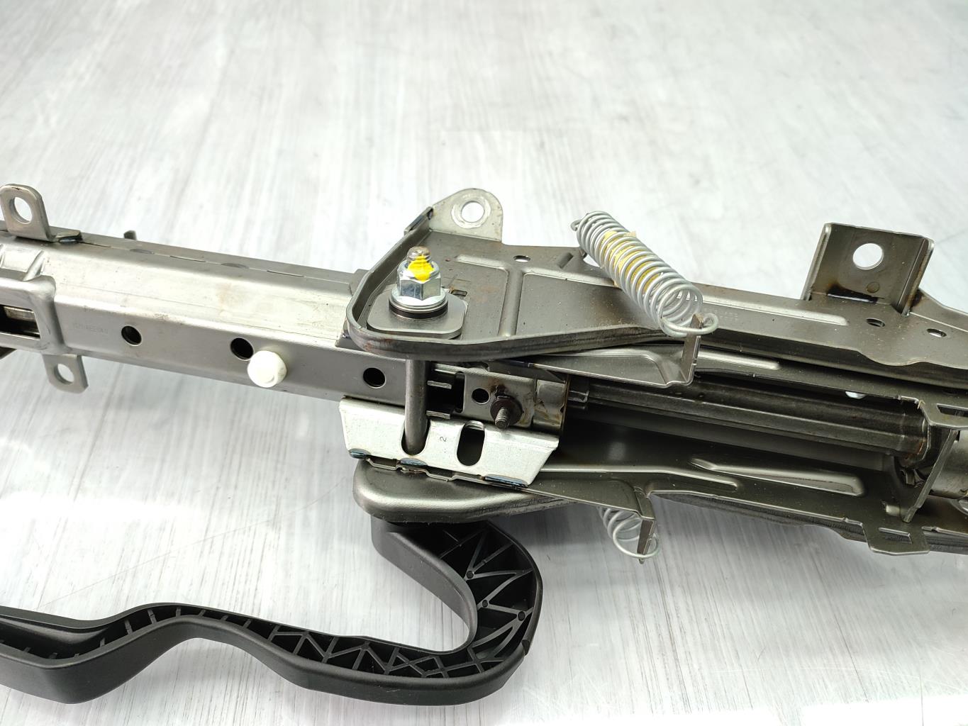 Colonne de direction VOLKSWAGEN GOLF PLUS PHASE 1 Essence - 1