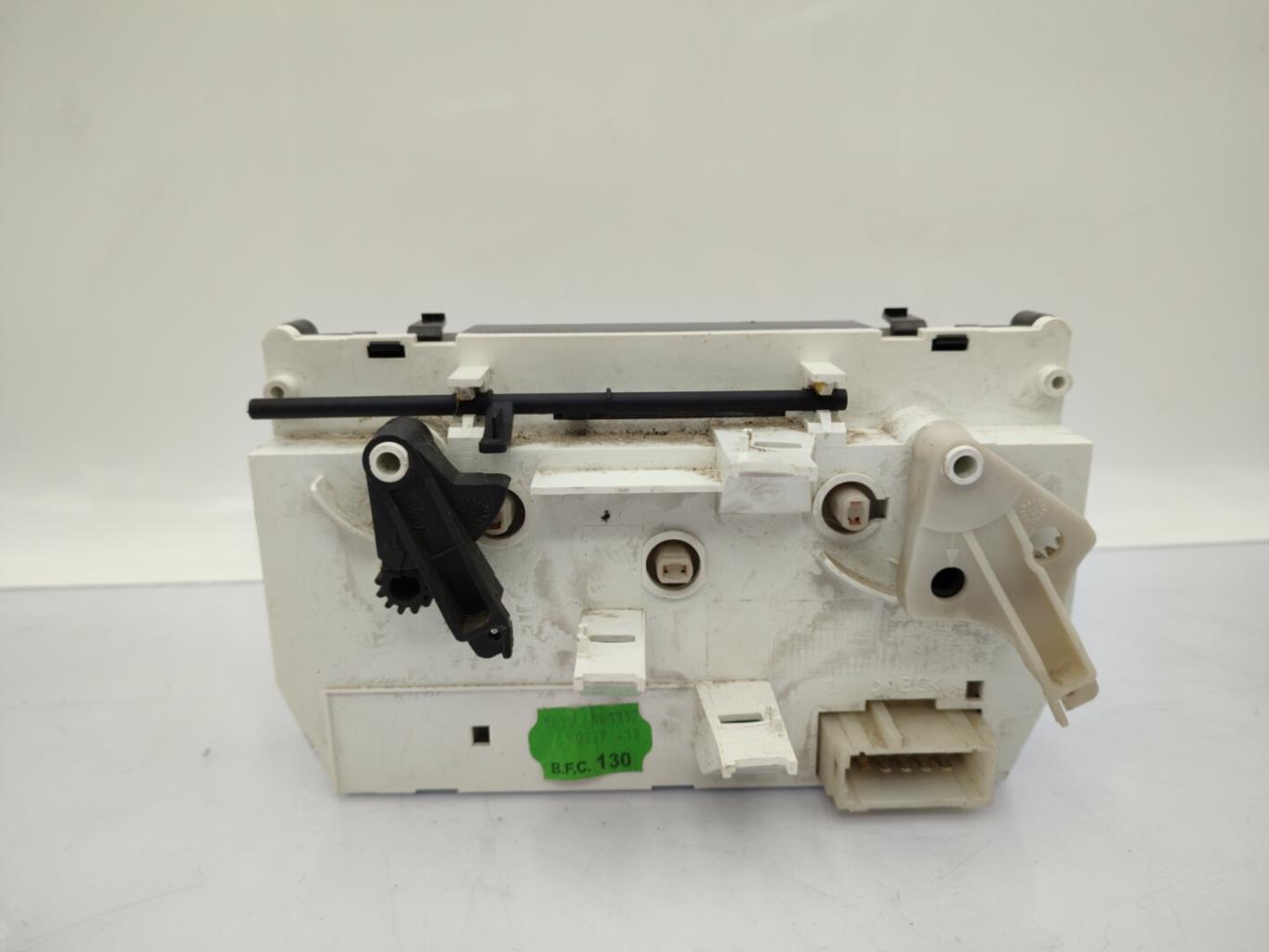 Commande chauffage PEUGEOT 206+ Diesel - 1