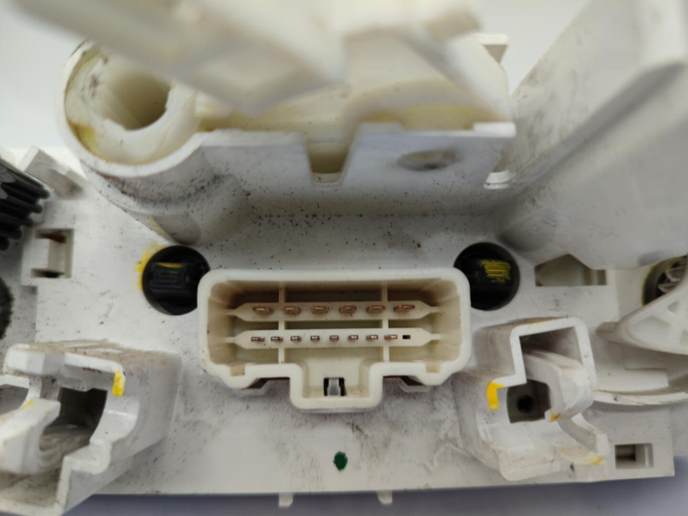 Commande chauffage RENAULT CLIO 3 PHASE 2 Diesel - 1