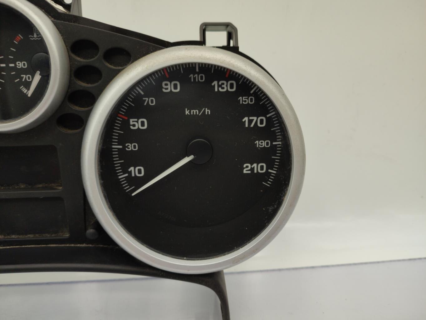 Compteur PEUGEOT 207 PHASE 1  - 1