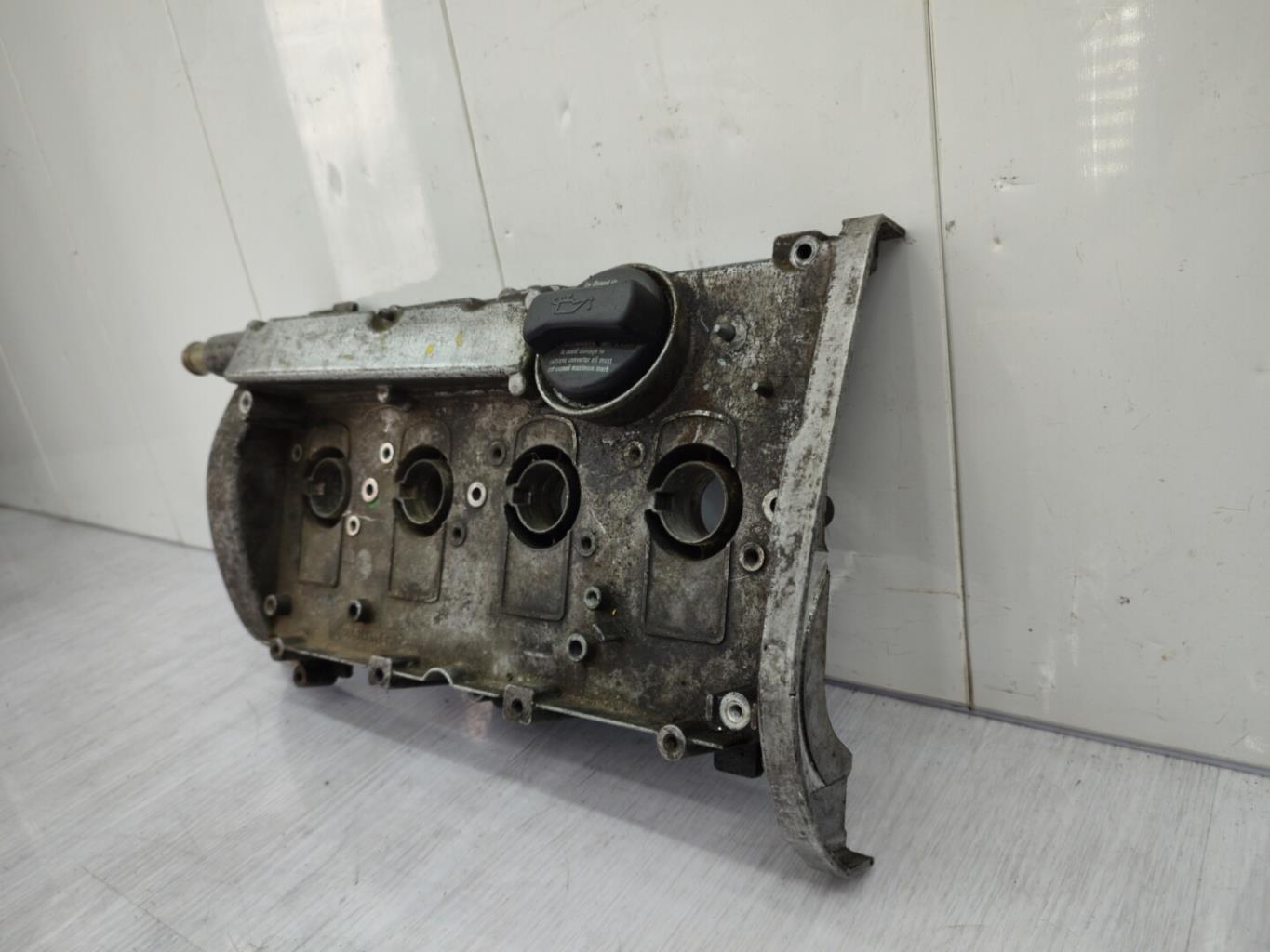 Couvre culasse AUDI 1.8L I Essence - 1