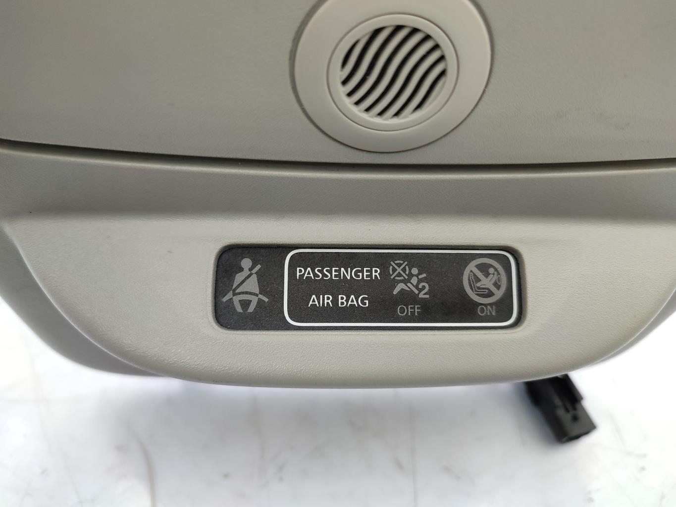 Eclairage de plafonnier RENAULT CLIO 4 PHASE 1  - 1