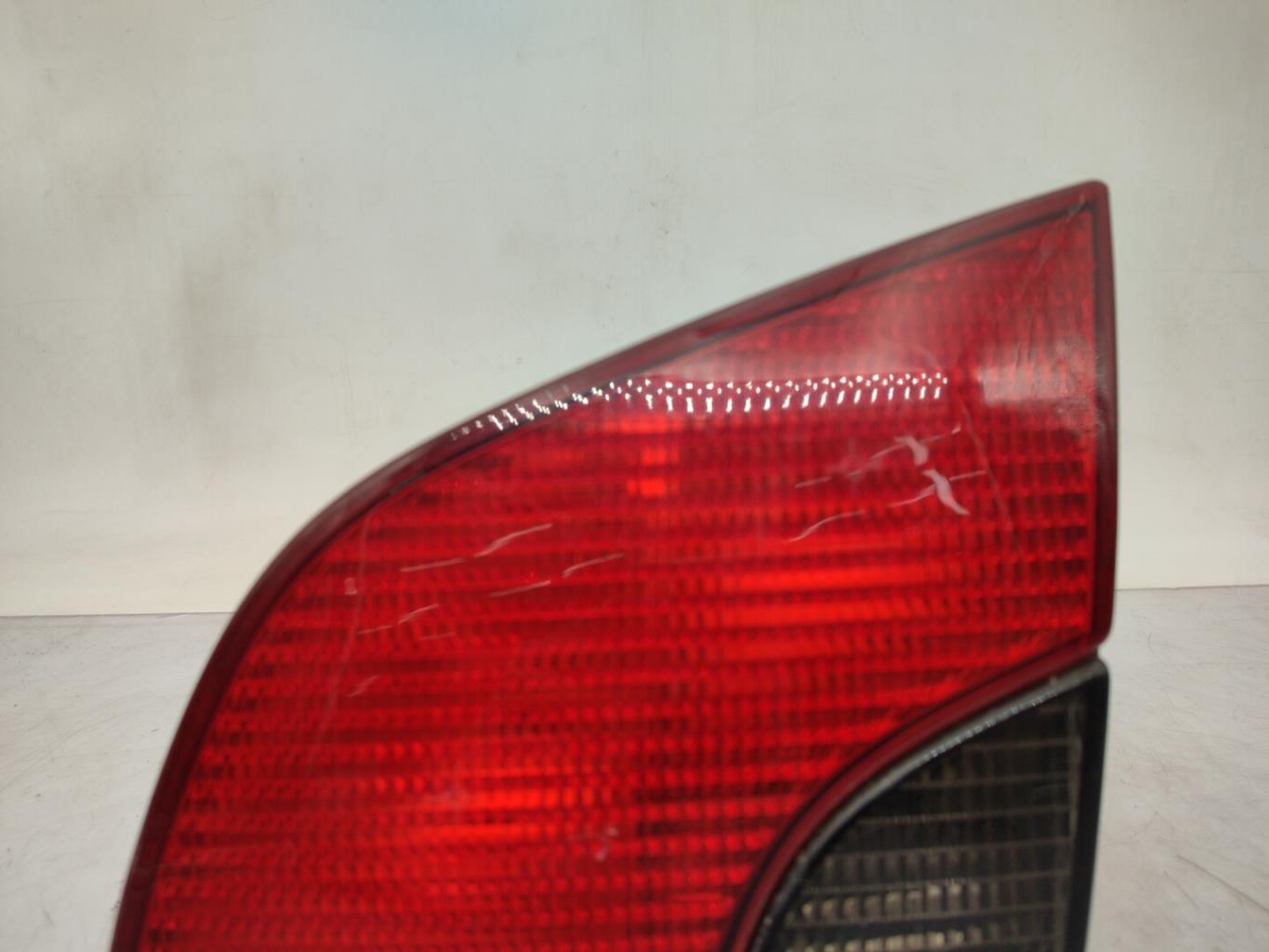 Gruppo ottico posteriore secondario destro (luci) PEUGEOT 406 PHASE 1 BREAK Gasolina - 1
