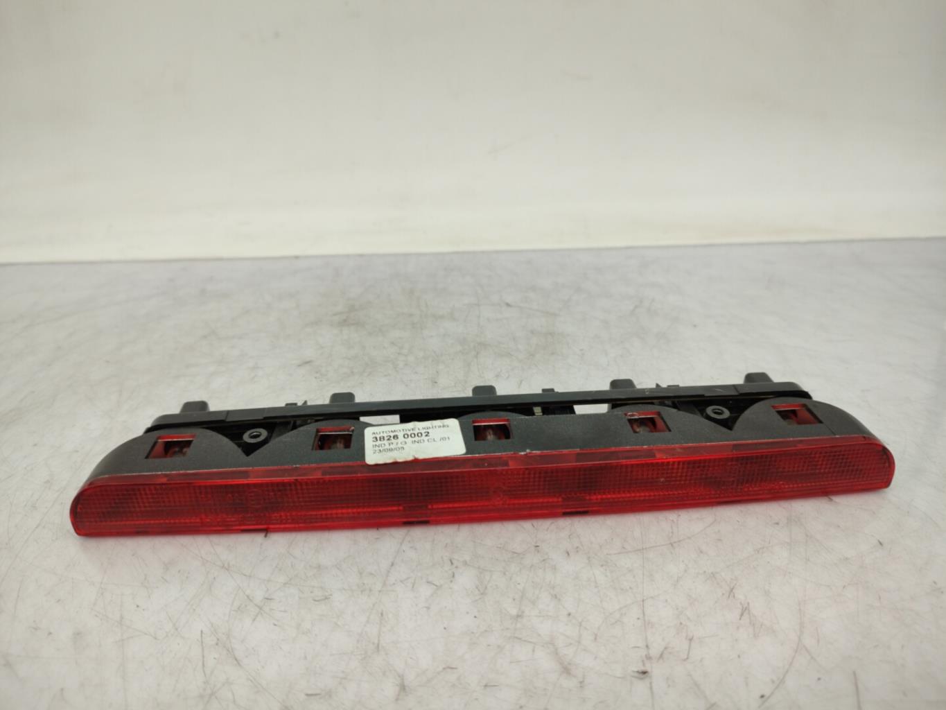 Feu arriere stop central CITROEN C5 1 PHASE 1 Diesel - 1