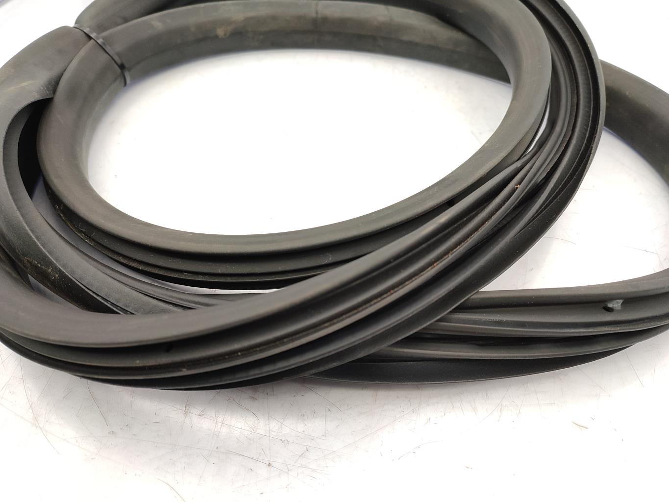 Guarnizione sportello anteriore destro RENAULT CLIO 4 PHASE 1  - 1
