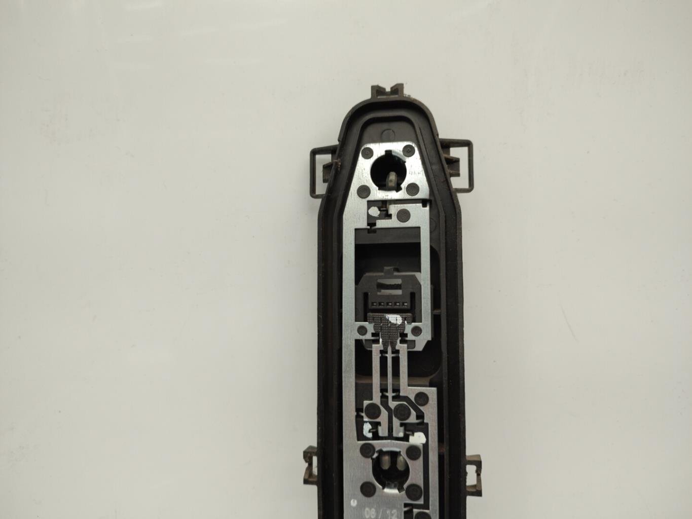 Base portalampade fanale posteriore sinistro RENAULT KANGOO 2 PHASE 1 Diésel - 1