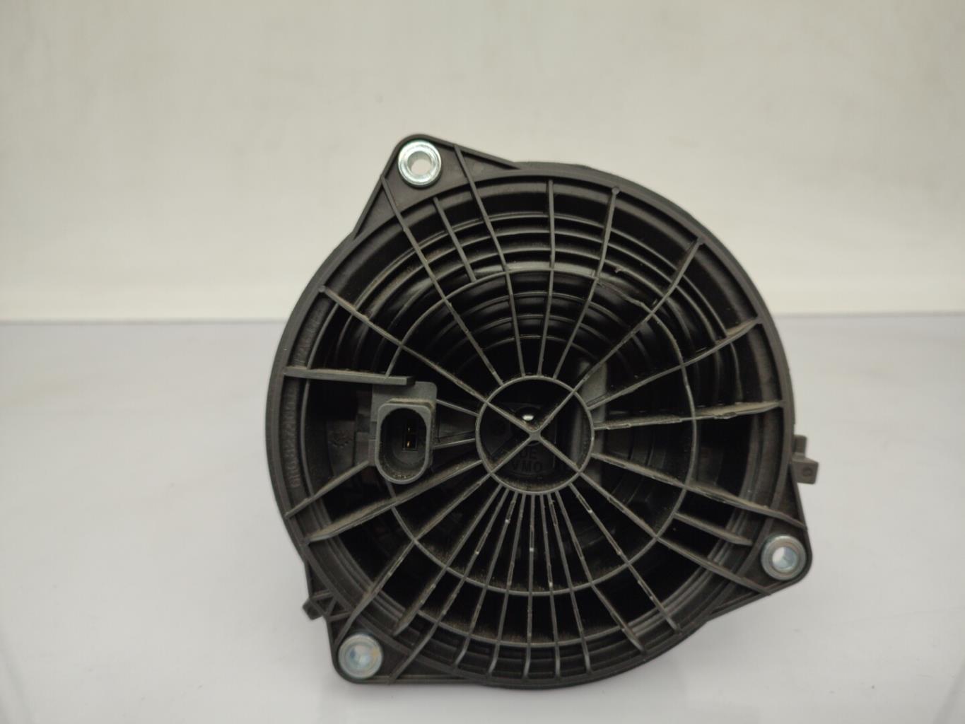 Maniglia portellone posteriore VOLKSWAGEN POLO 5 PHASE 1 Diésel - 1