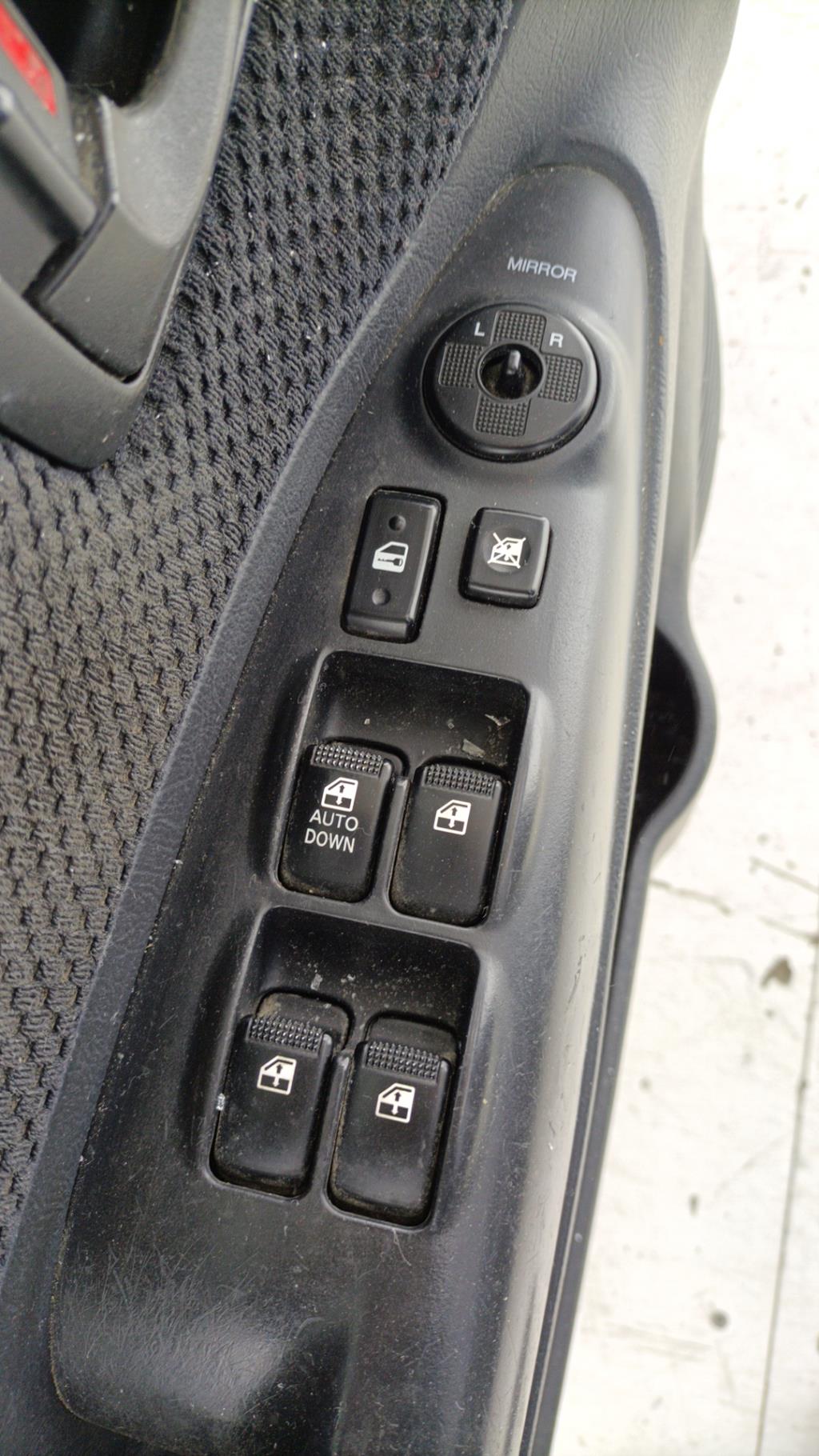 Portiera anteriore sinistra HYUNDAI TUCSON 1 Diésel - 1