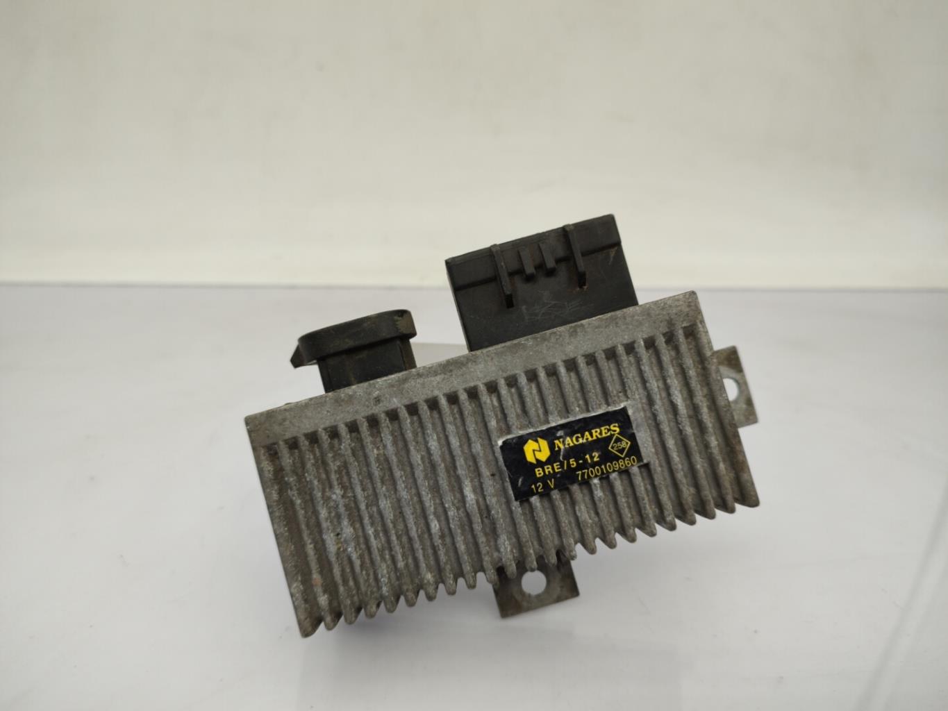 Relais de prechauffage RENAULT CLIO 2 PHASE 1 Diesel - 1