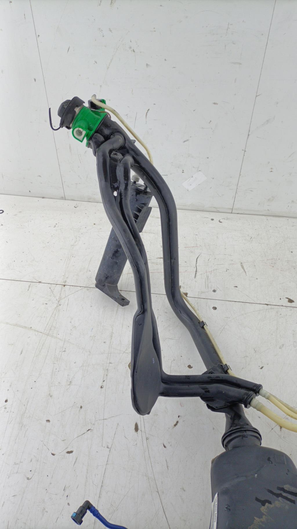 Serbatoio VOLKSWAGEN POLO 4 PHASE 2 Gasolina - 1