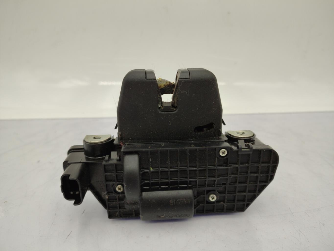 Serrure de coffre CITROEN C3 2 PHASE 1 Diesel - 1