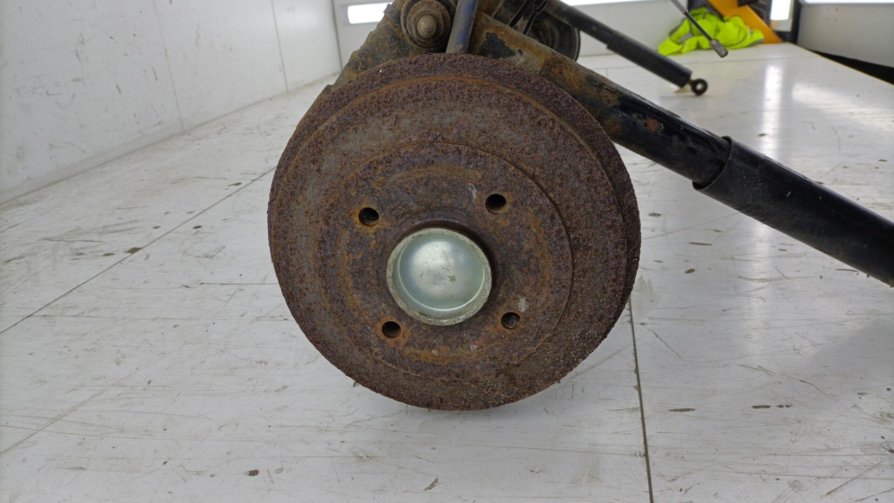 Train arriere complet CITROEN C2 PHASE 1 Essence - 1
