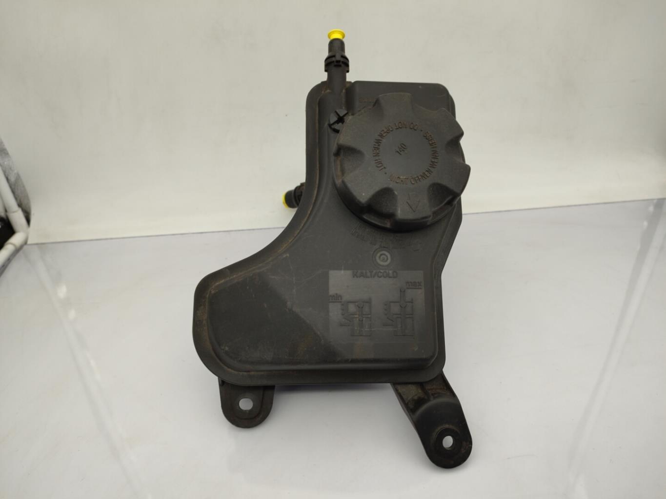 Vase d'expansion BMW SERIE 1 E81  - 1