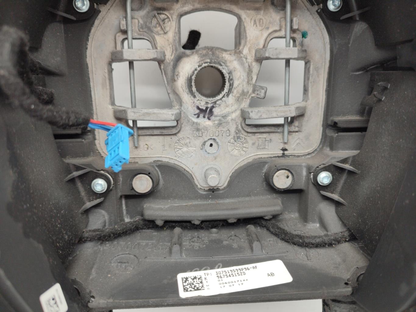 Volant CITROEN C4 2 PHASE 1 Diesel - 1