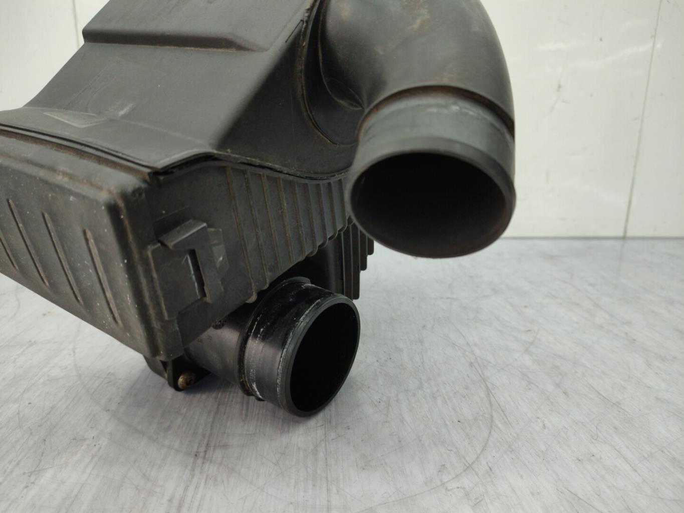 Boite a air RENAULT CLIO 3 PHASE 1 Diesel - 1