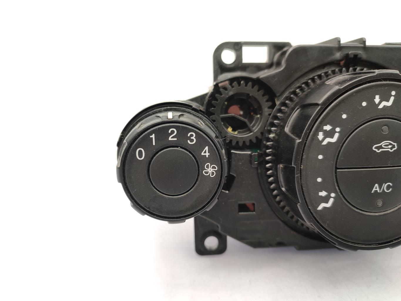 Commande chauffage FORD FIESTA 6 PHASE 1 Diesel - 1