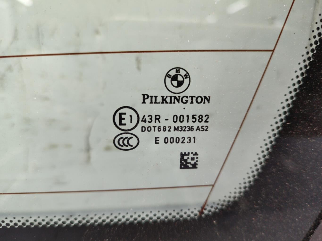 Custode arriere droit BMW SERIE 3 E91  - 1