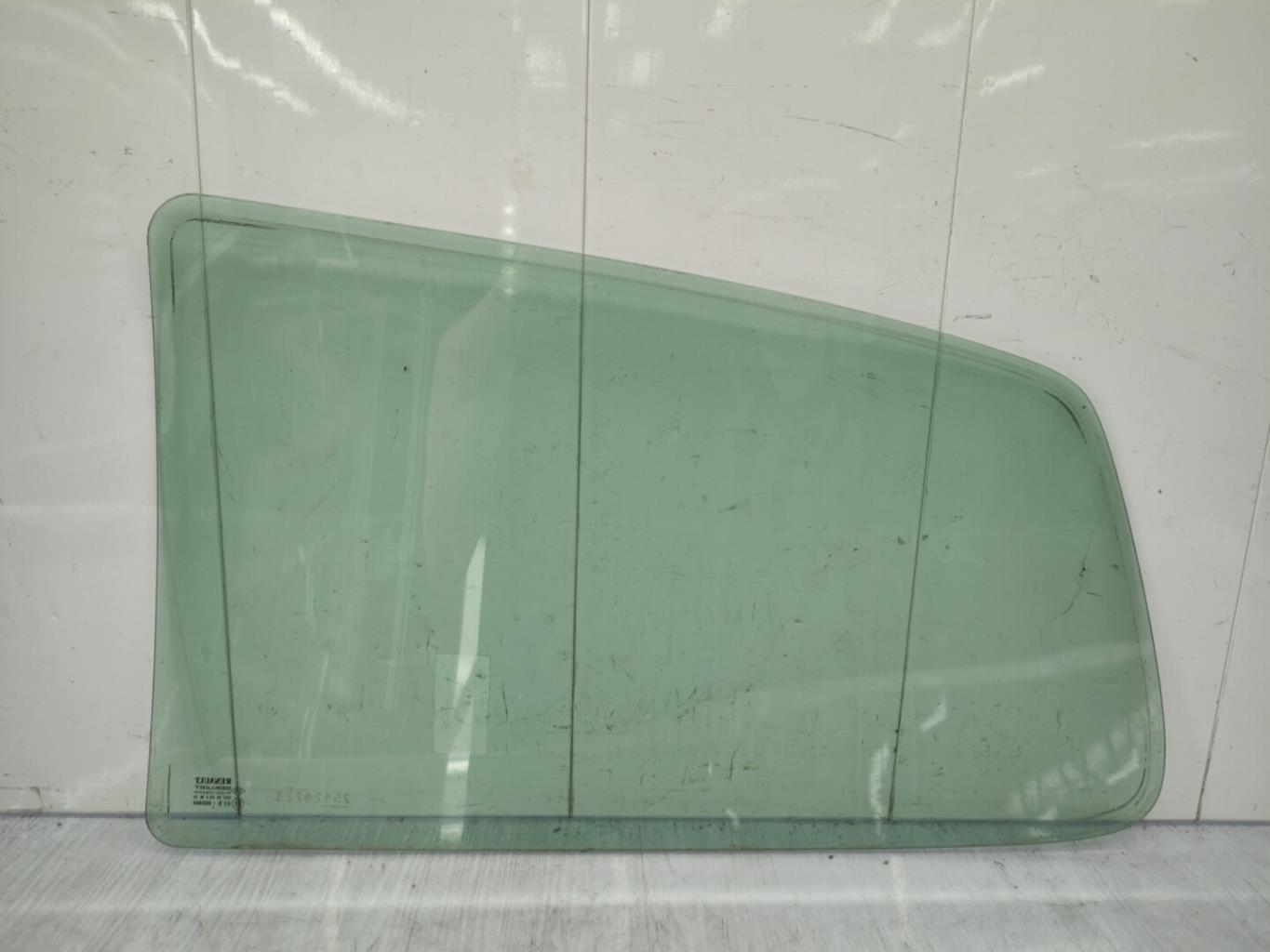 Custode arriere droit RENAULT TWINGO 1 PHASE 3 Essence - 1