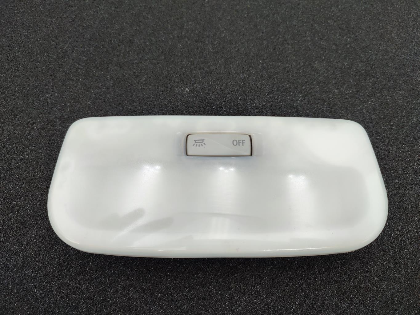 Eclairage de plafonnier RENAULT MEGANE 3 PHASE 1 Diesel - 1