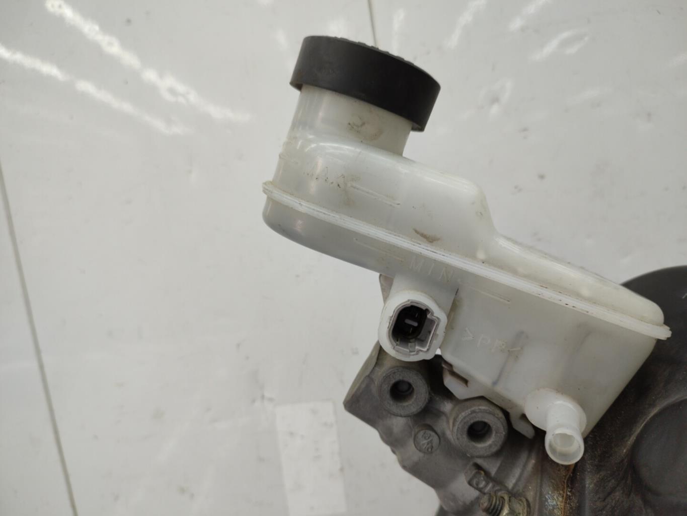 Mastervac TOYOTA YARIS 1 PHASE 1 Essence - 1