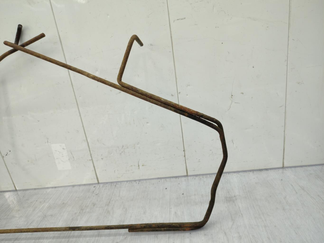 Panier roue de secours CITROEN SAXO PHASE 2 Essence - 1