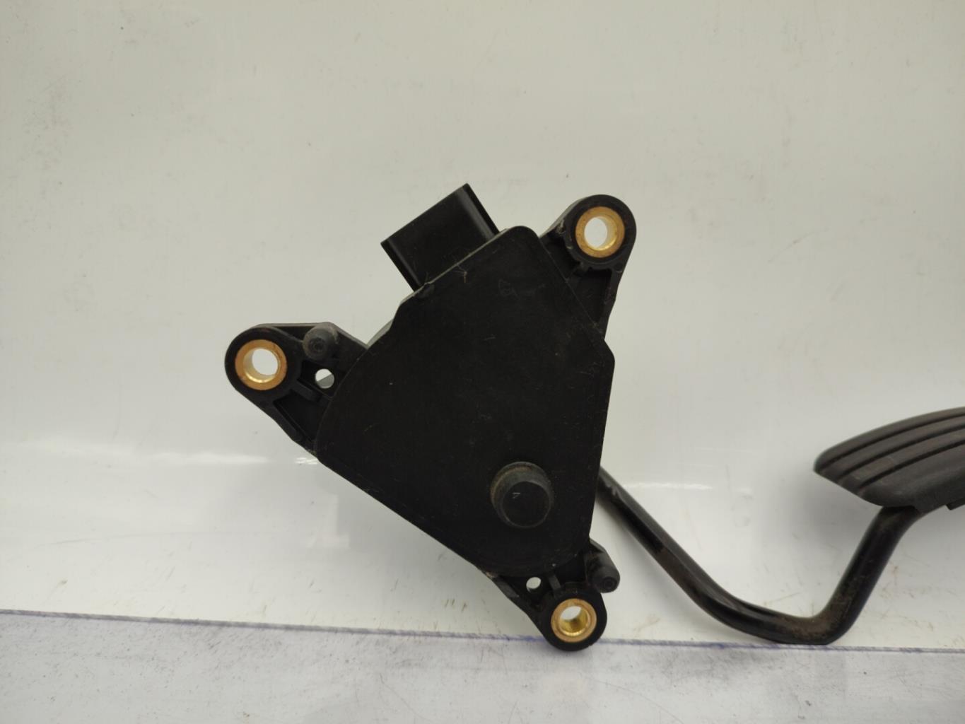 Pedale d'accelerateur RENAULT CLIO 3 PHASE 1 Diesel - 1