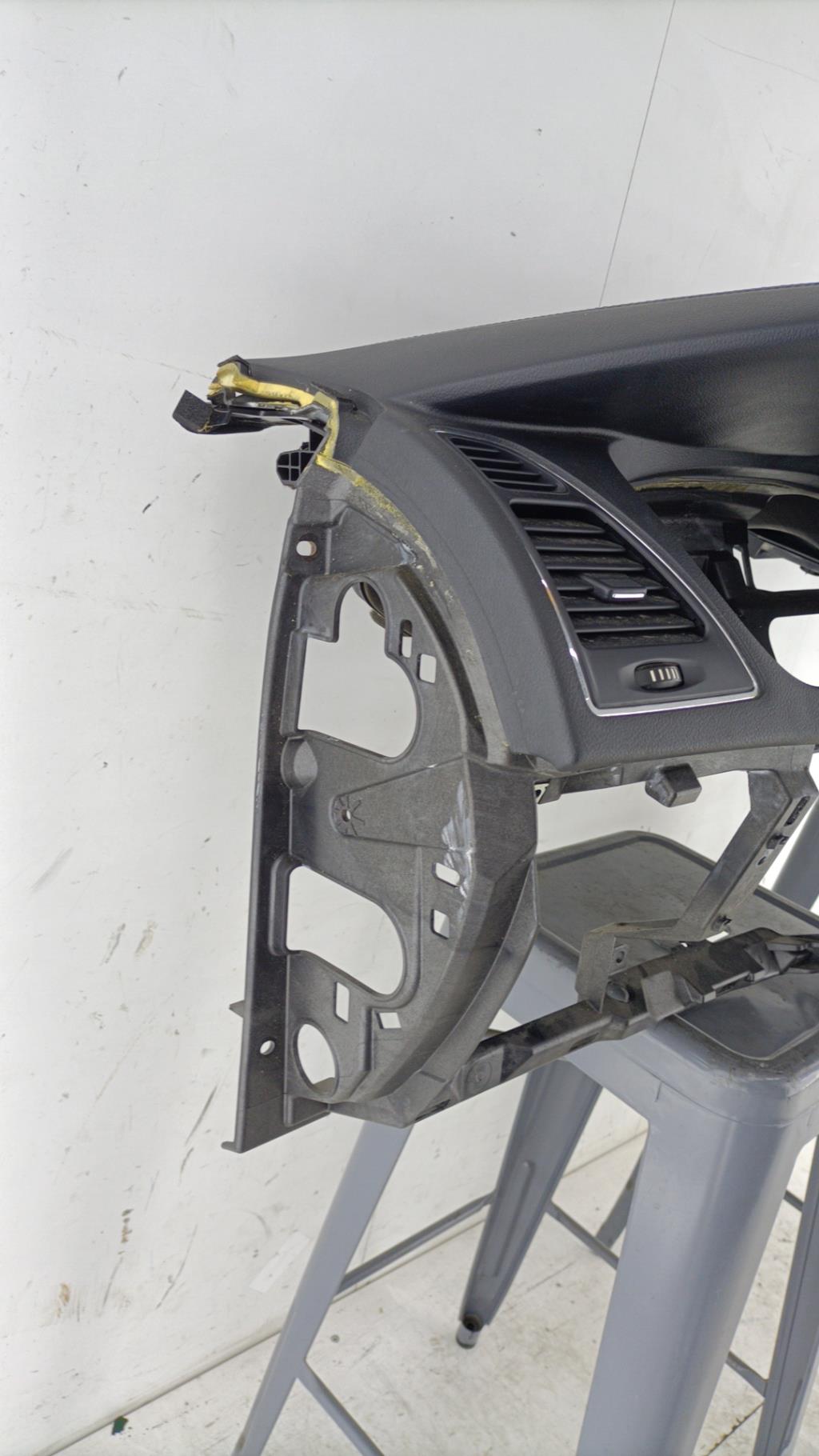 Tableau de bord RENAULT LATITUDE Diesel - 1