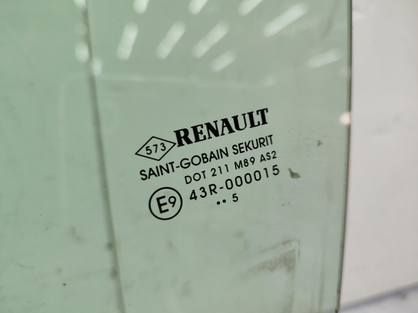 Vitre arriere gauche RENAULT MODUS PHASE 1 Diesel - 1