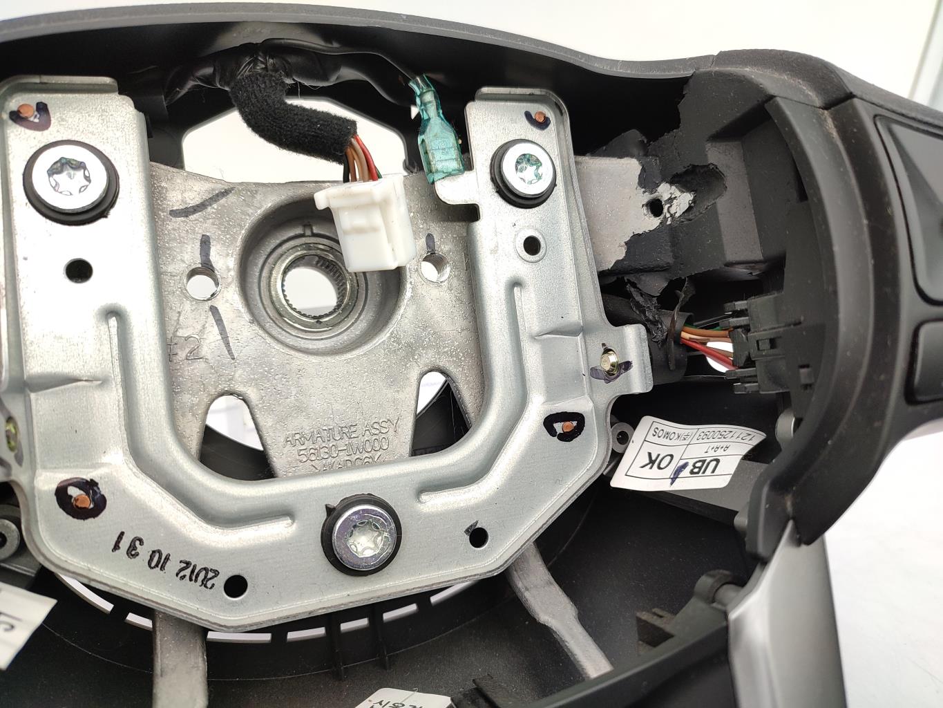 Volant KIA RIO 3 PHASE 1 Diesel - 1