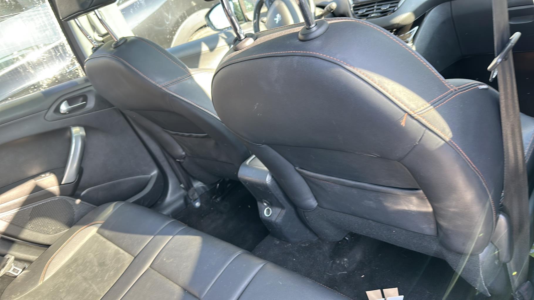 Train arriere complet PEUGEOT 2008 1 PHASE 1 Essence - 1