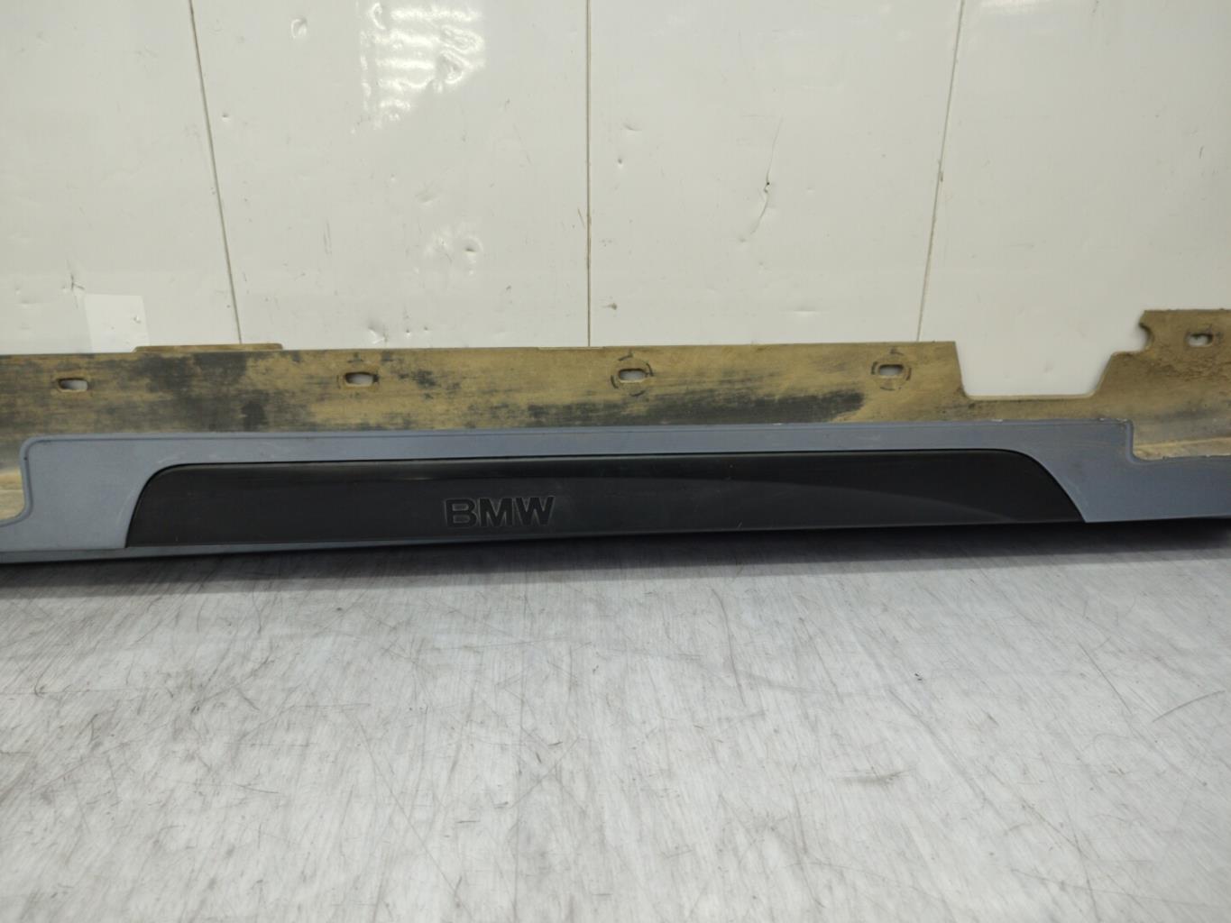 Bas de caisse droit BMW SERIE 1 E87 PHASE 1 Diesel - 1