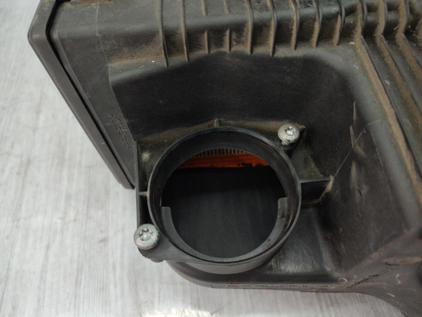 Boite a air RENAULT CLIO 3 PHASE 2 BREAK  - 1
