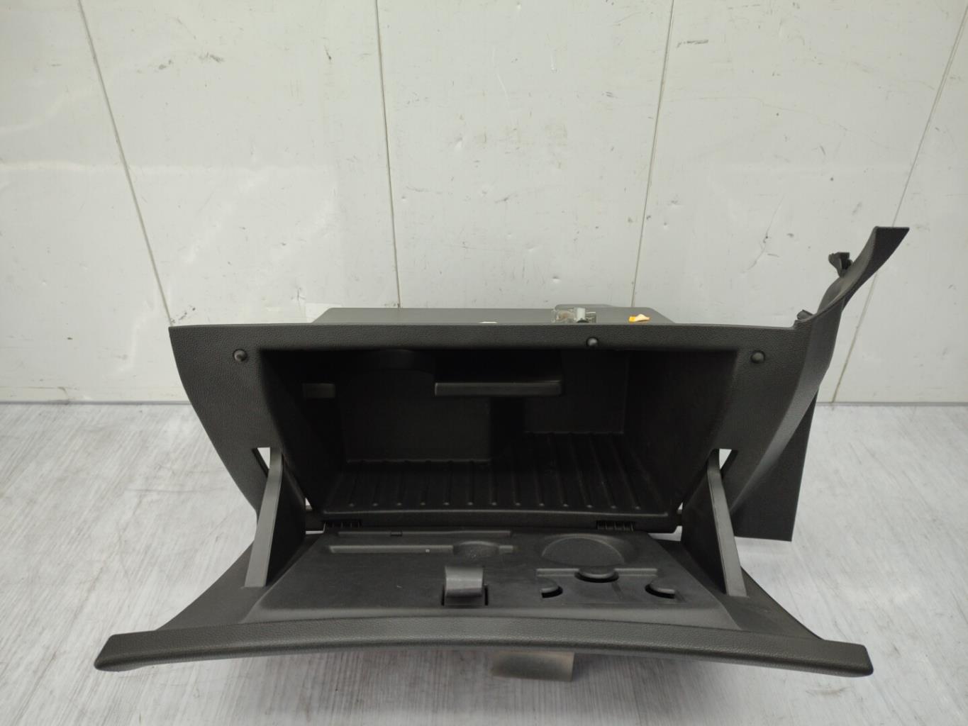 Boite a gants OPEL CORSA D PHASE 1 Diesel - 1