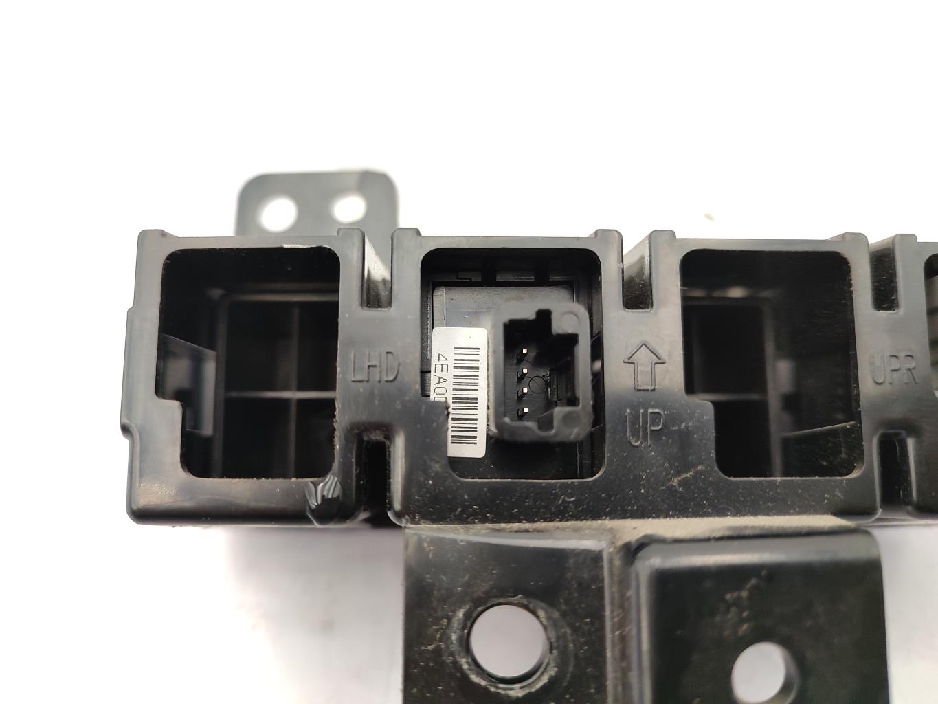 Pulsante/interruttore NISSAN QASHQAI 2 PHASE 1 Diésel - 1