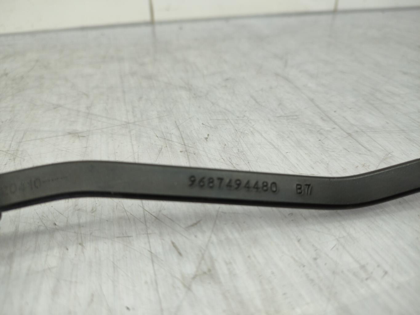 Braccio tergicristallo anteriore destro CITROEN C4 2 PHASE 1 Diésel - 1