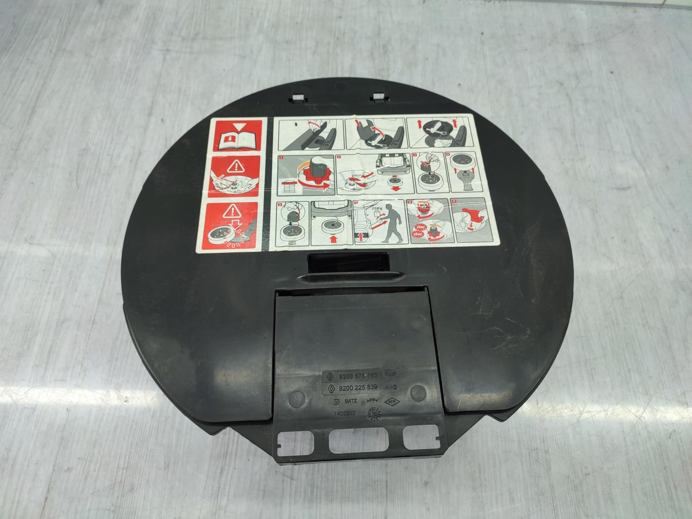 Cric (Ensemble depannage) RENAULT MODUS PHASE 1 Diesel - 1