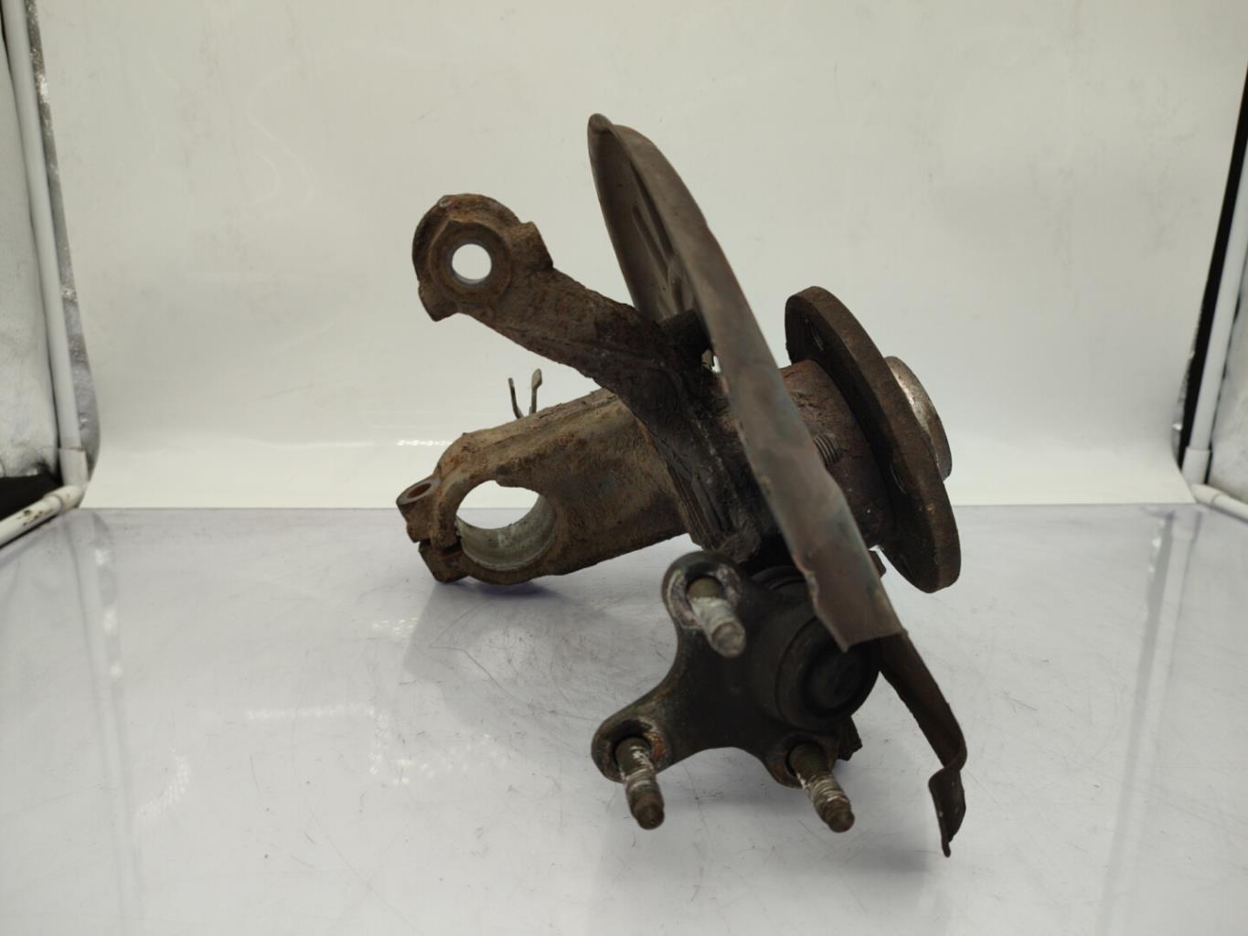 Fusee avant droit AUDI A3 2 PHASE 1 Diesel - 1