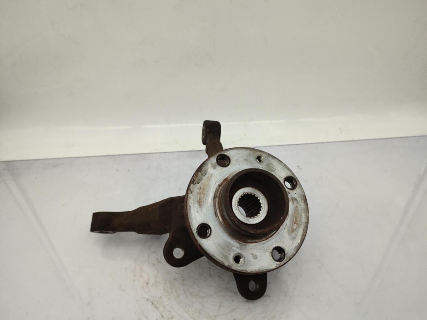 Fusee avant gauche RENAULT R21 PHASE 2 Essence - 1