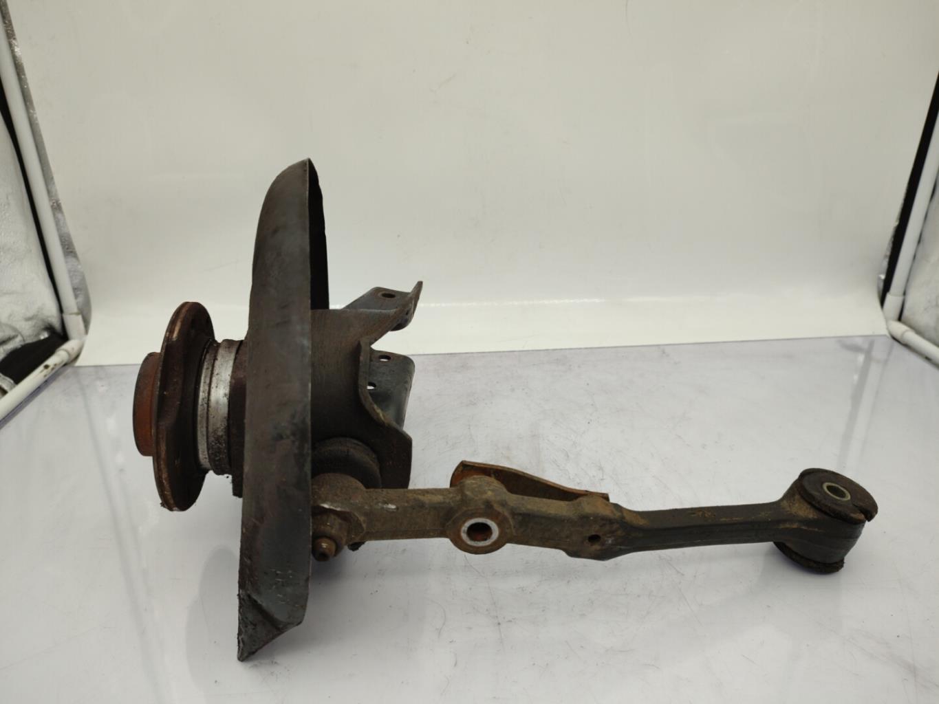 Fusee avant gauche FIAT PANDA 1 PHASE 2 Essence - 1