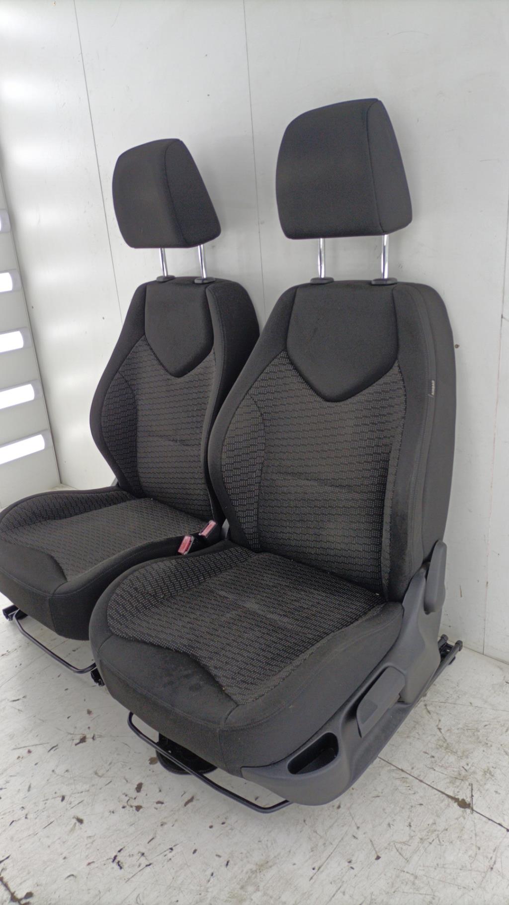 Interieur complet PEUGEOT 308 1 SW PHASE 1 BREAK  - 1