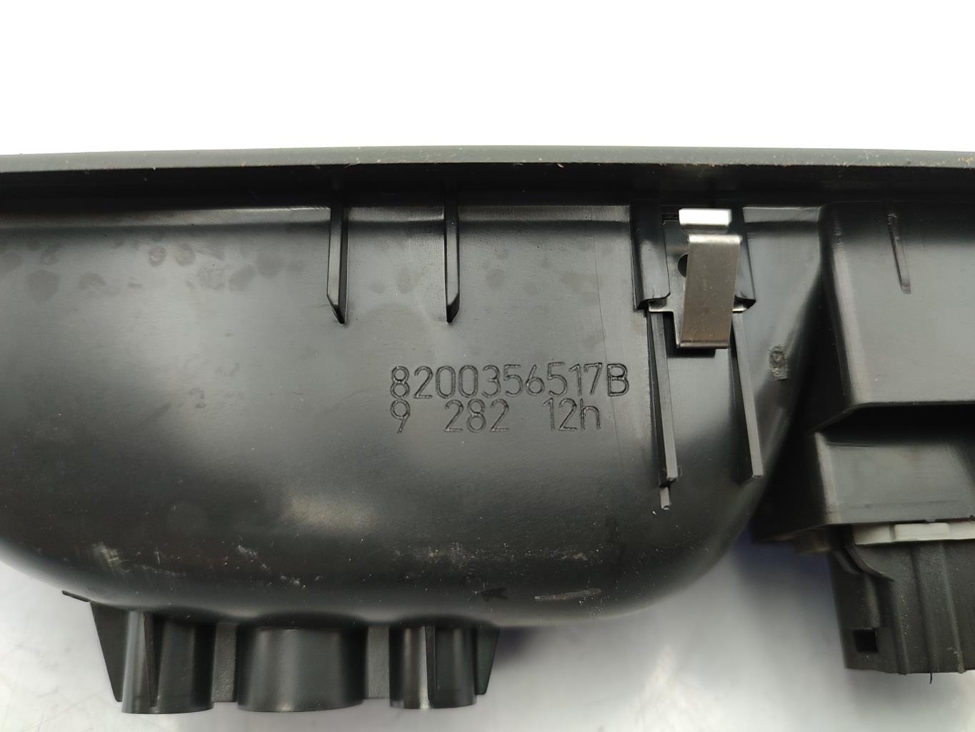 Interruttore lavacristalli anteriore destro RENAULT TWINGO 2 PHASE 1 Gasolina - 1