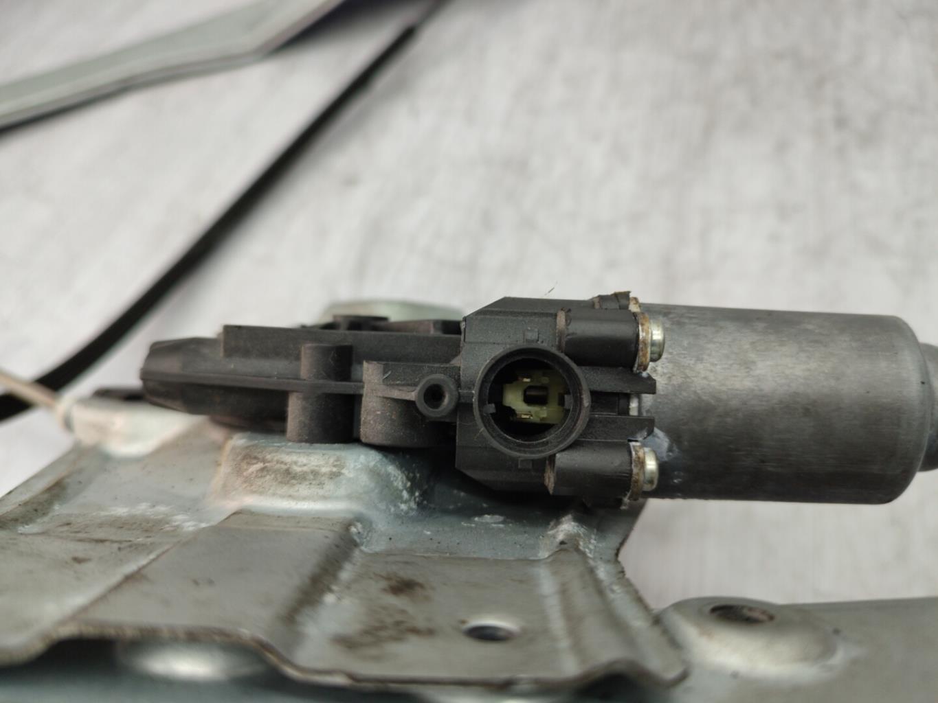 Alzacristalli elettrico anteriore destro RENAULT CLIO 3 PHASE 2 Gasolina - 1
