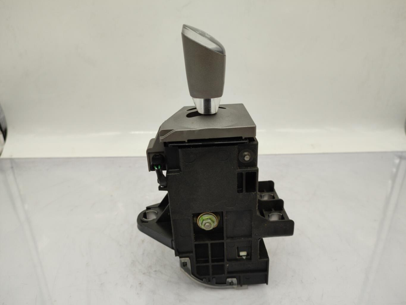 Levier de vitesses TOYOTA PRIUS 2 Essence/Hybride - 1